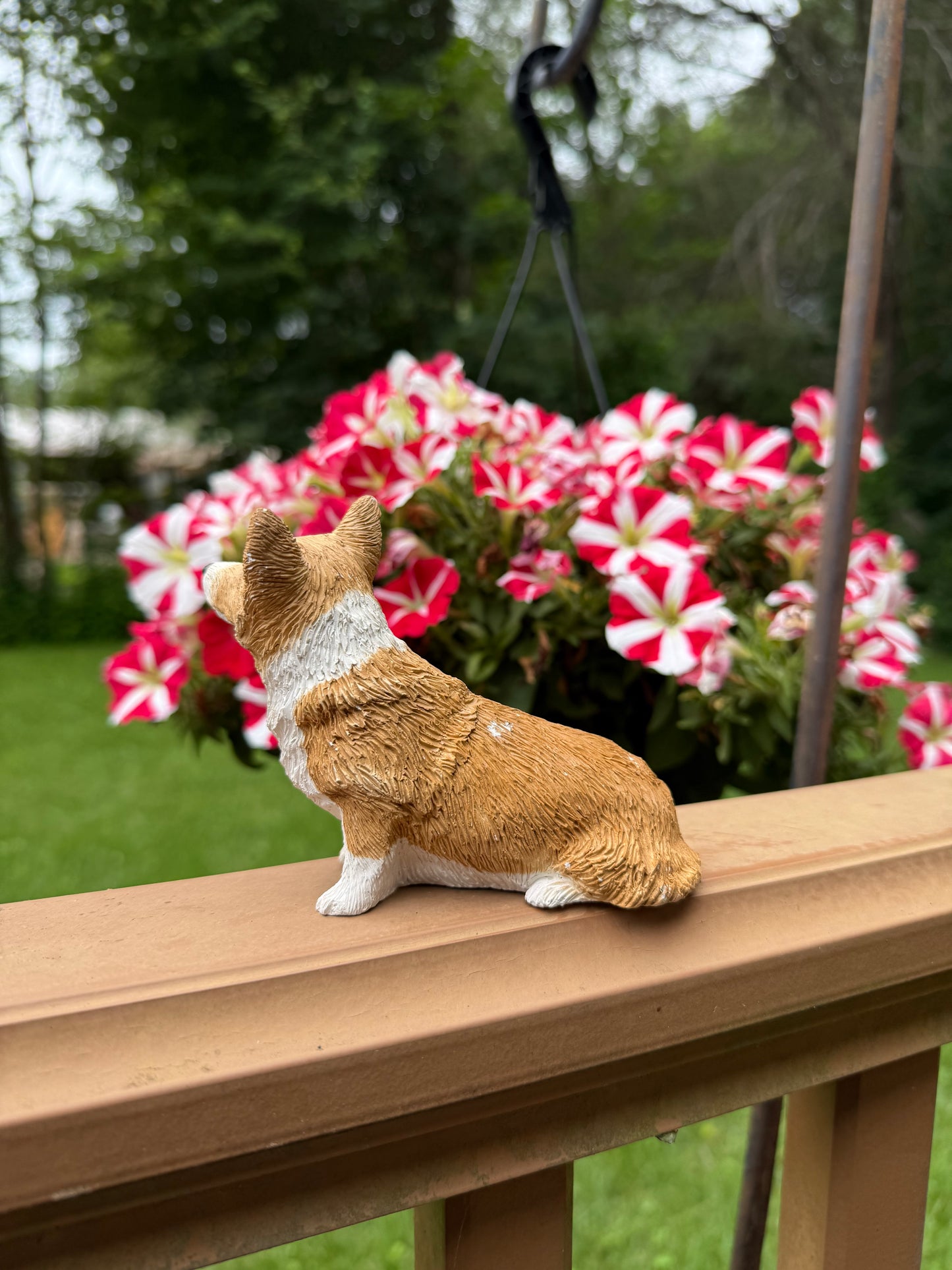 Pembroke Welsh Corgi Dog Figurine