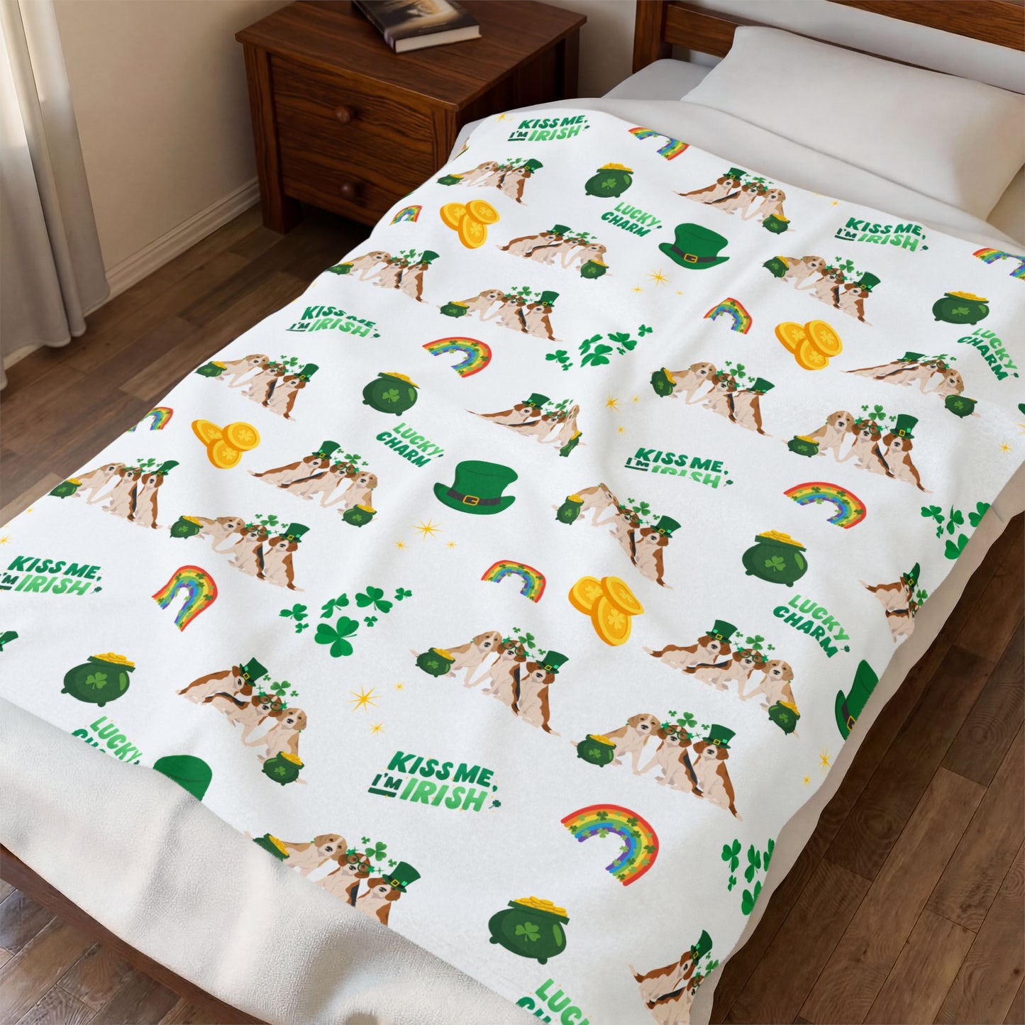 Beagle Dog St Patrick’s Day Velveteen Plush Blanket