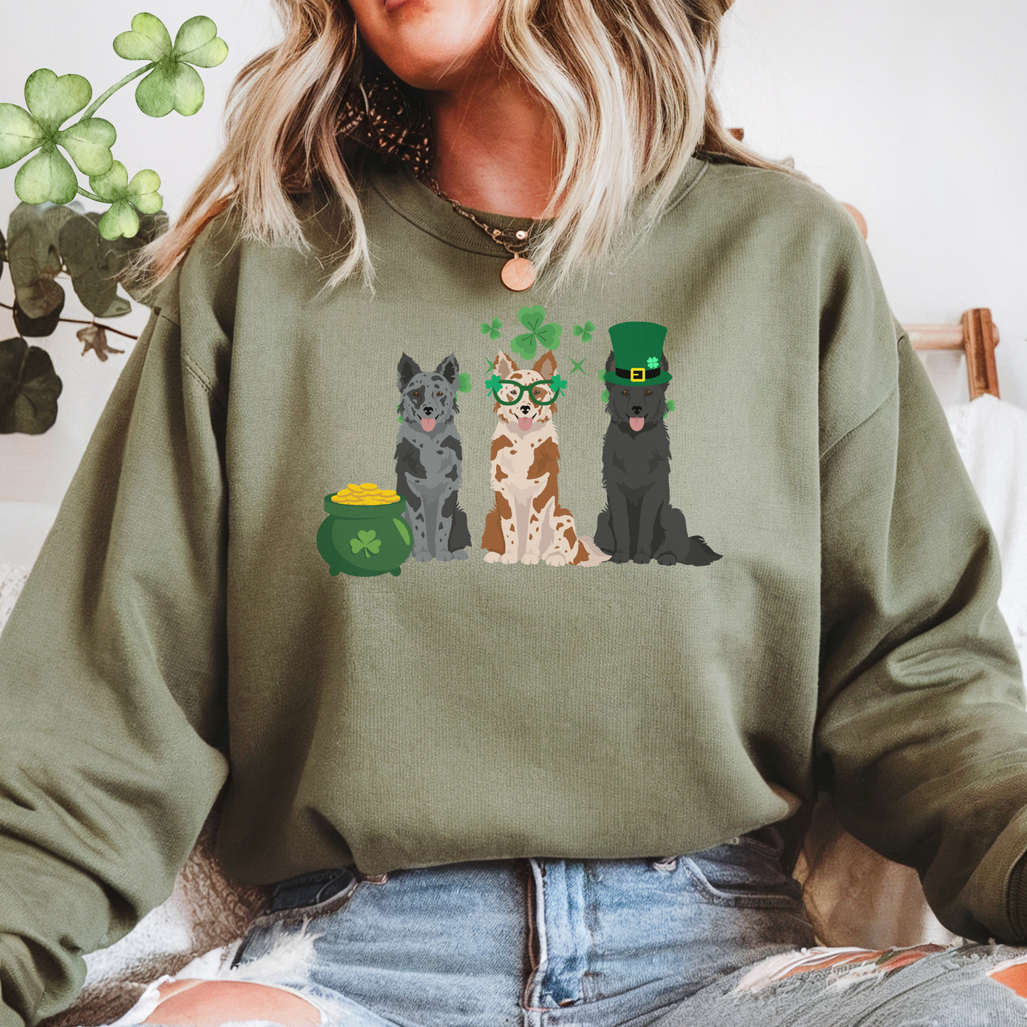 Mudi Dog St Patricks Day Unisex Heavy Blend Crewneck Sweatshirt, St Pattys day, Cute Dog Mom Gift