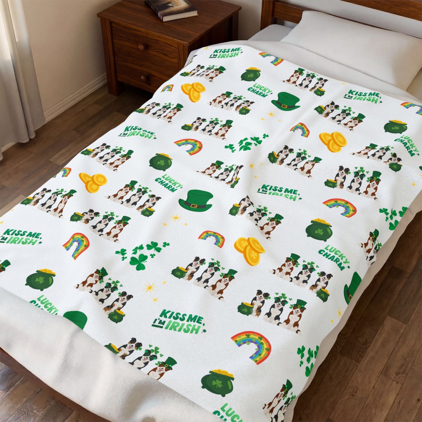 Border Collie Dog St Patrick’s Day Velveteen Plush Blanket