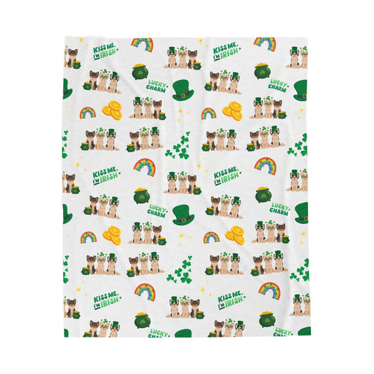 Chihuahua Dog St Patrick’s Day Velveteen Plush Blanket